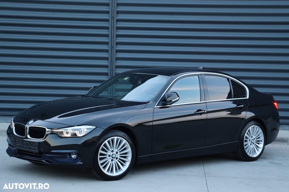 BMW Seria 3 320d Aut. Sport Line - 13