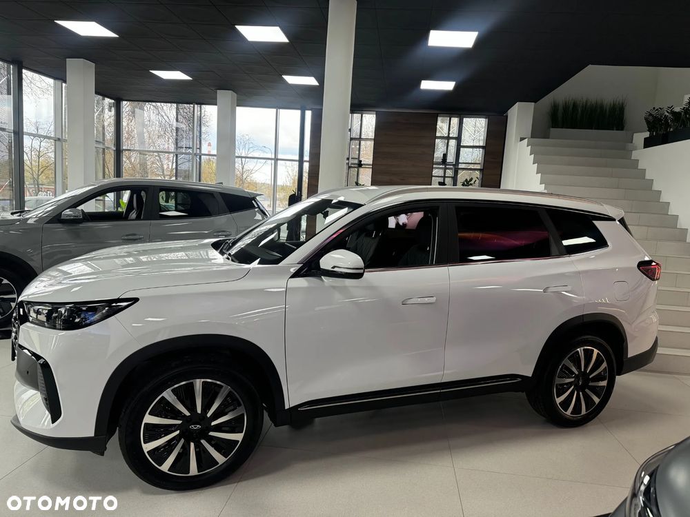 Chery Tiggo 8 1.6 T-GDI Comfort DCT - 4