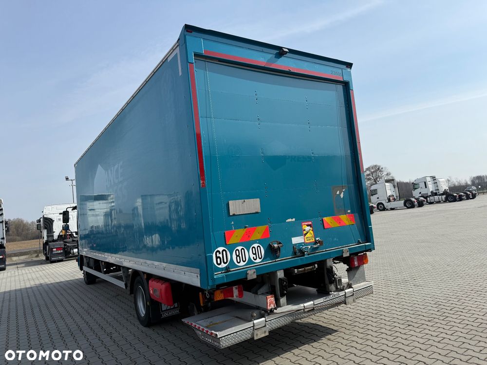 MAN TGL 12.220 / KONTENER + WINDA / 117 000 KM / ROLETA / TYŁ PODUSZKA / Z FRANCJI / STAN BDB / / / - 7