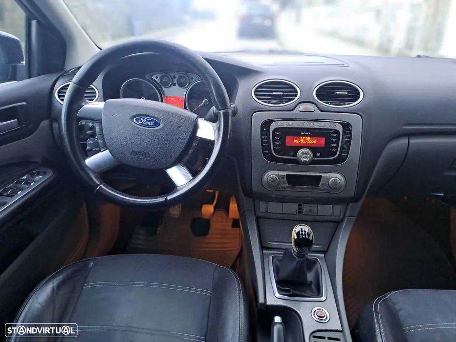 Ford Focus SW 1.6 TDCi Titanium - 5