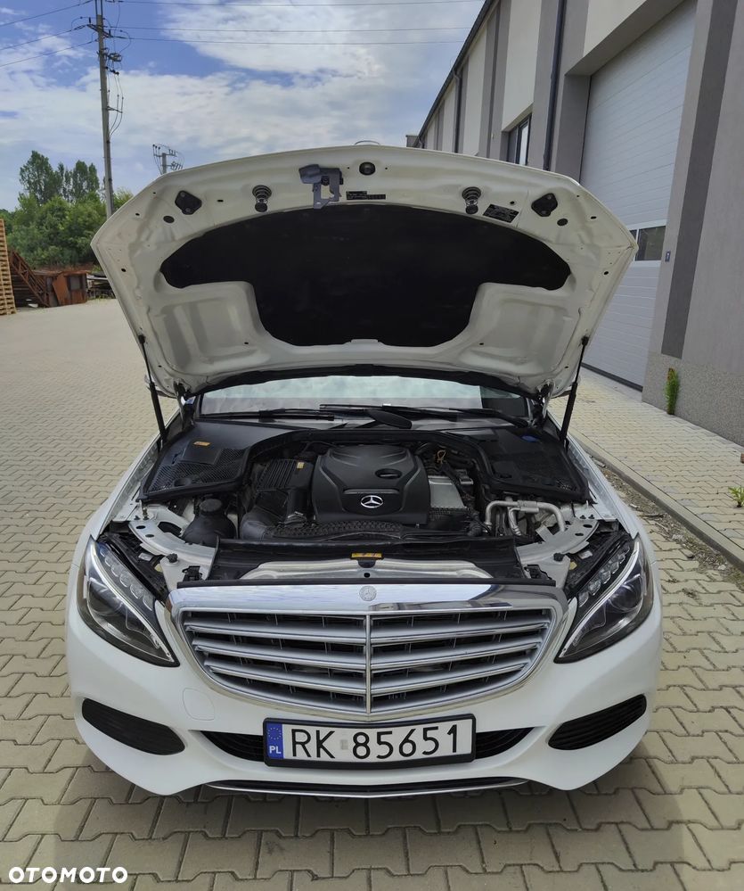 Mercedes-Benz Klasa C 300 7G-TRONIC - 22