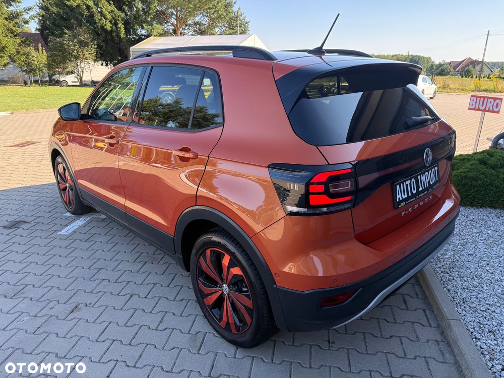 Volkswagen T-Cross 1.0 TSI Life DSG - 12