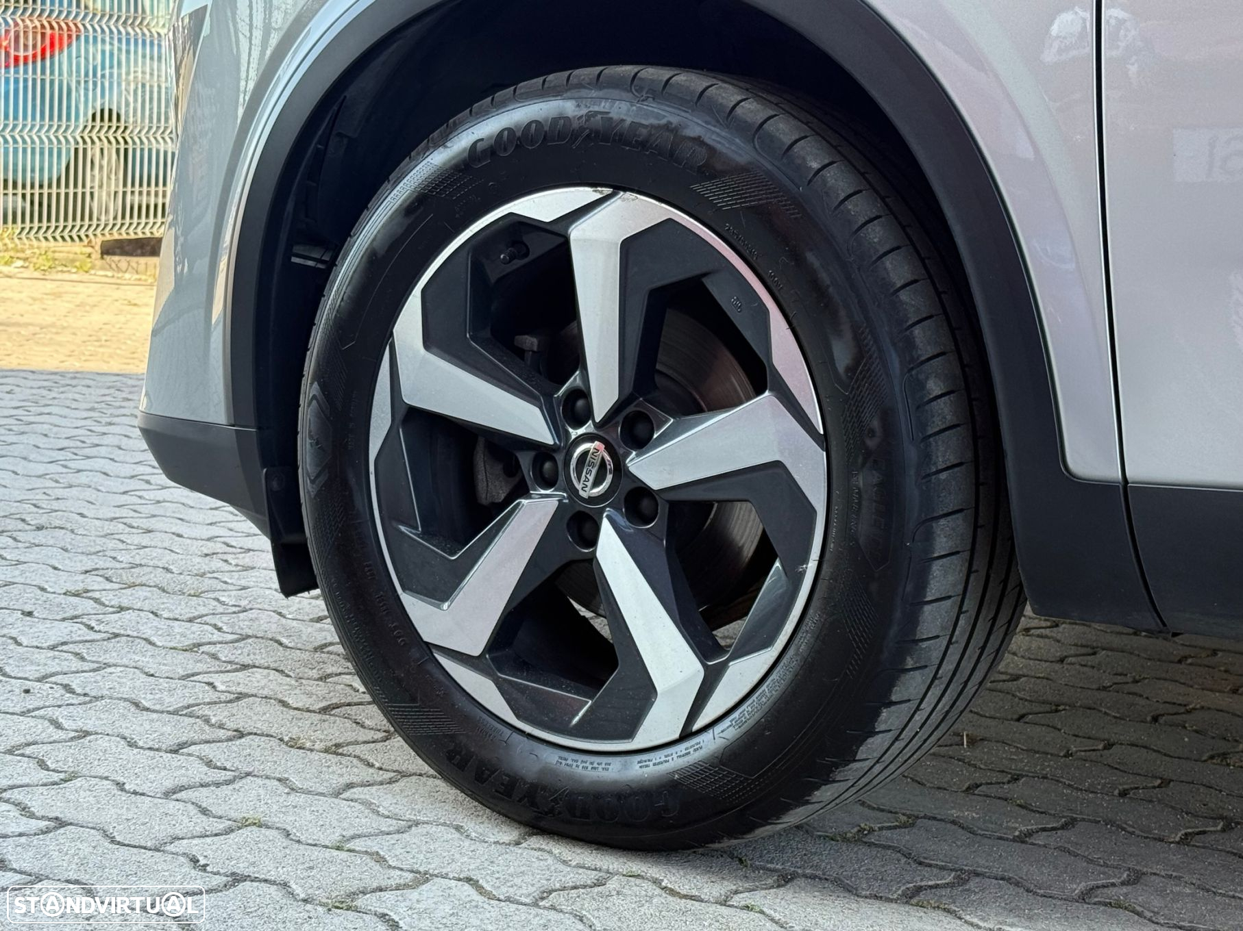 Nissan Qashqai 1.3 DIG-T N-Connecta LED - 5