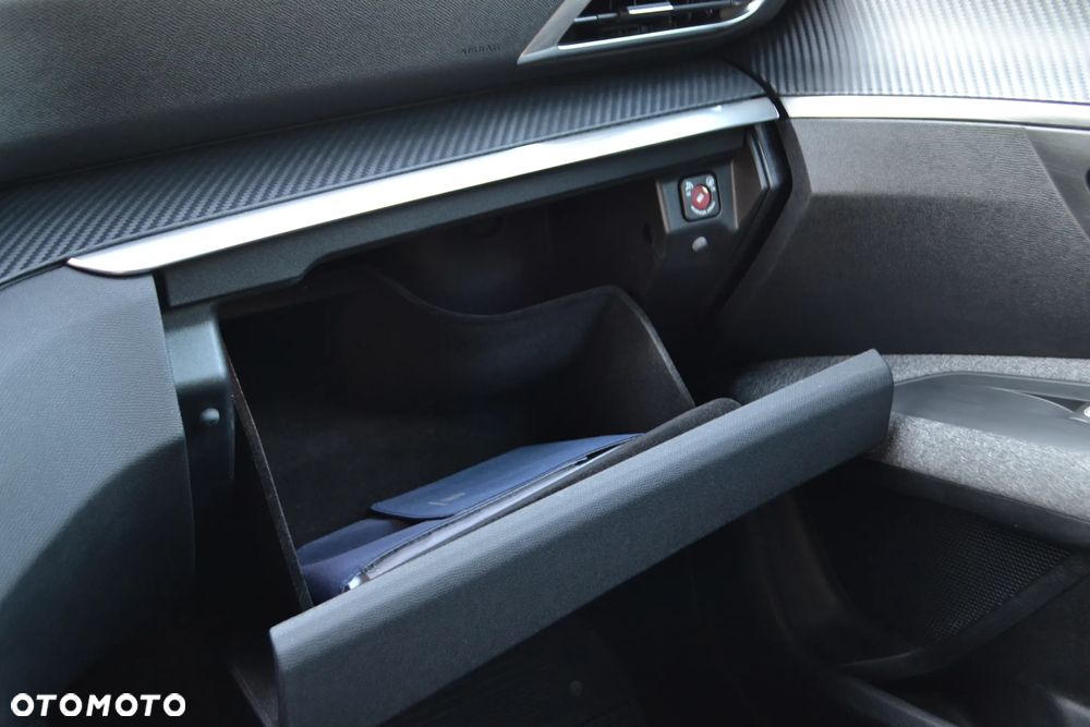 Peugeot 3008 - 31