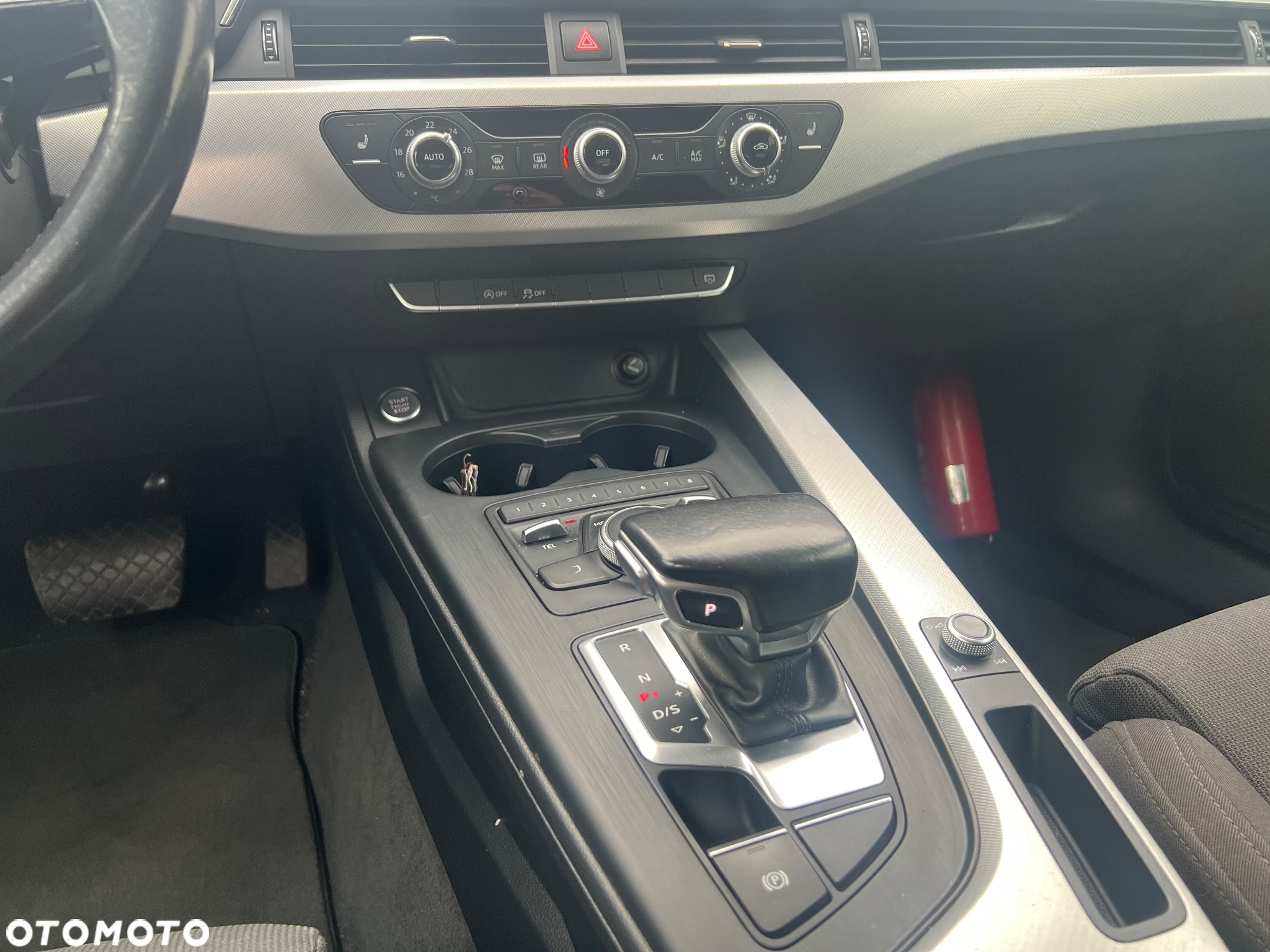 Audi A4 Avant 2.0 TDI S tronic - 22