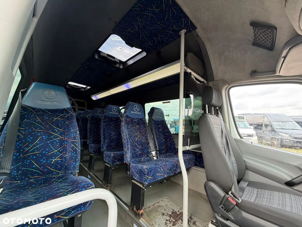 Mercedes-Benz Sprinter 516 - 11