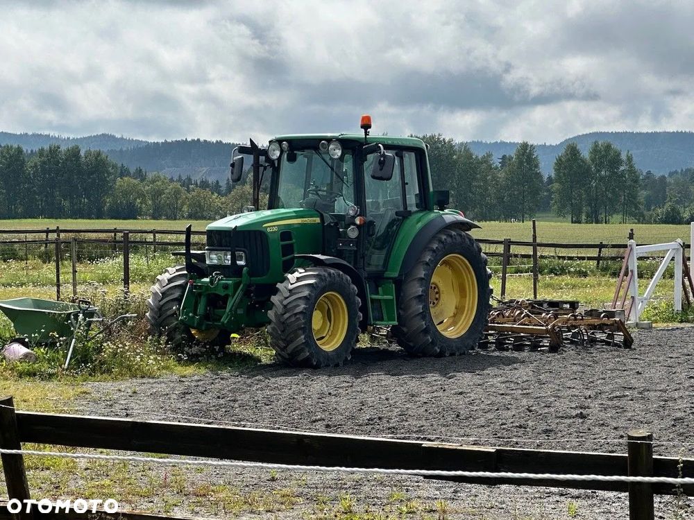 John Deere 6230 Premium z nowym ładowaczem i przednim układem hydraulicznym , 2008 - 6