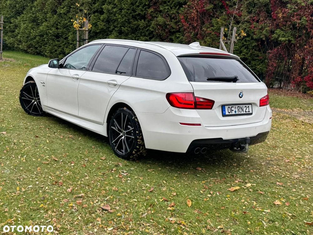BMW Seria 5 530d xDrive - 9