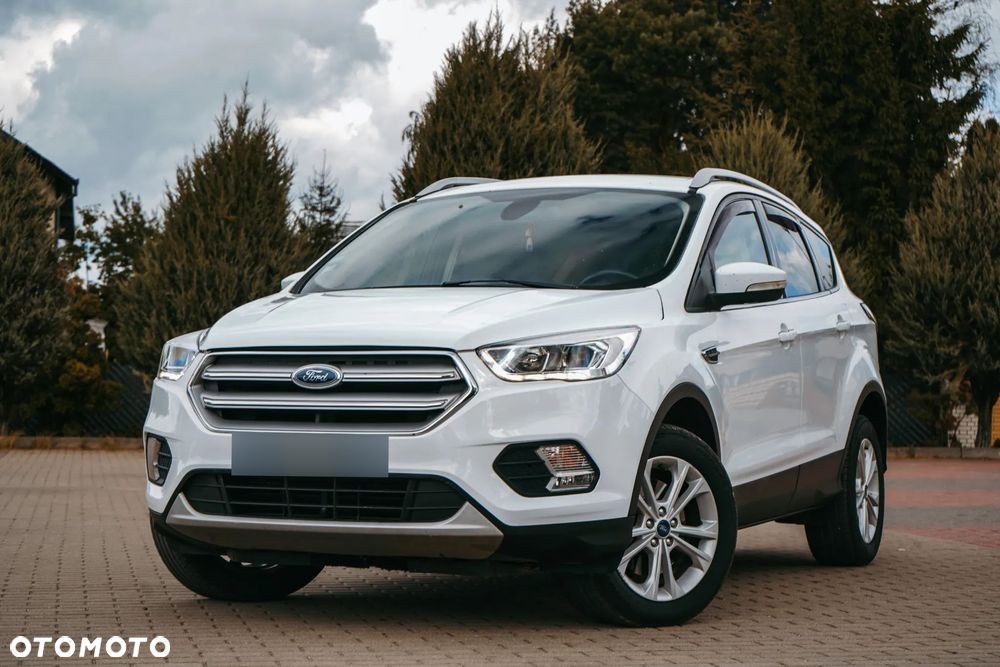 Ford Kuga 2.0 TDCi 2x4 Titanium - 6