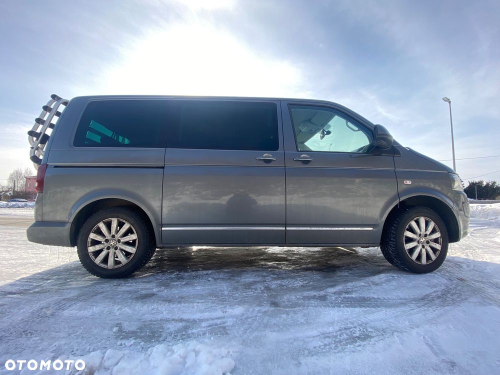 Volkswagen Multivan - 1