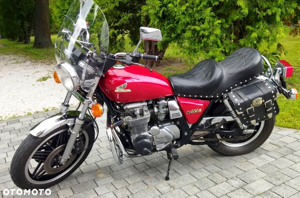 Honda CB - 1