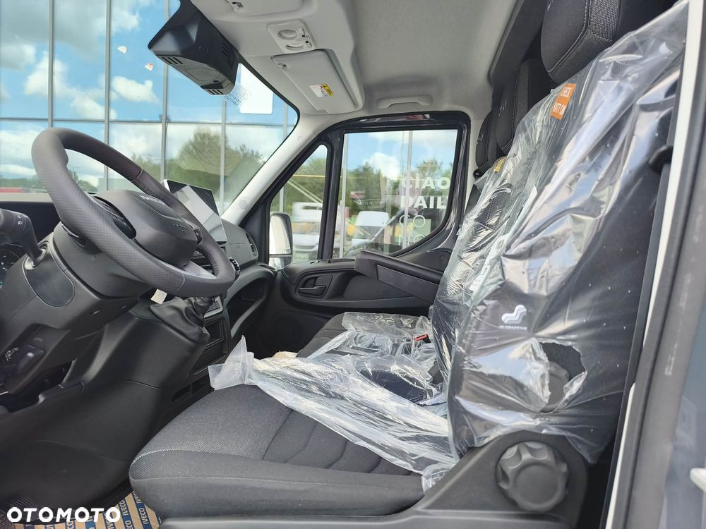 Iveco 35S18HV - 7