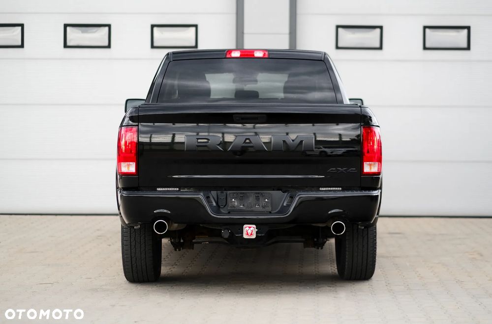 RAM 1500 - 11