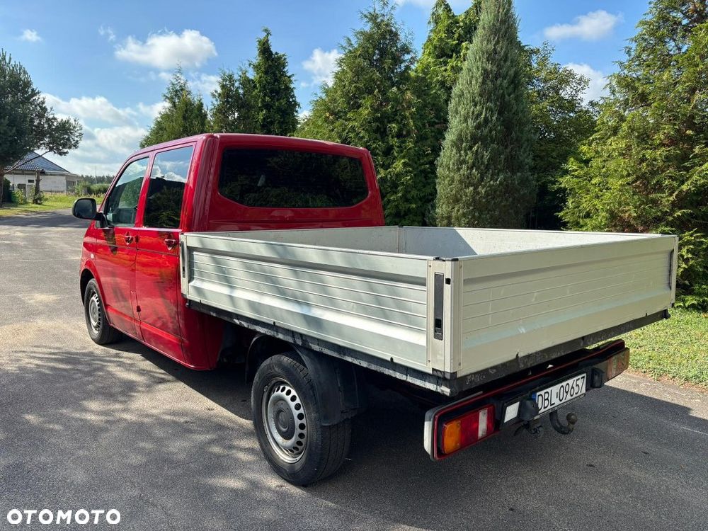 Volkswagen Transporter T5 2.5 TDI 130 KM Doka 5-Osobowy - 6