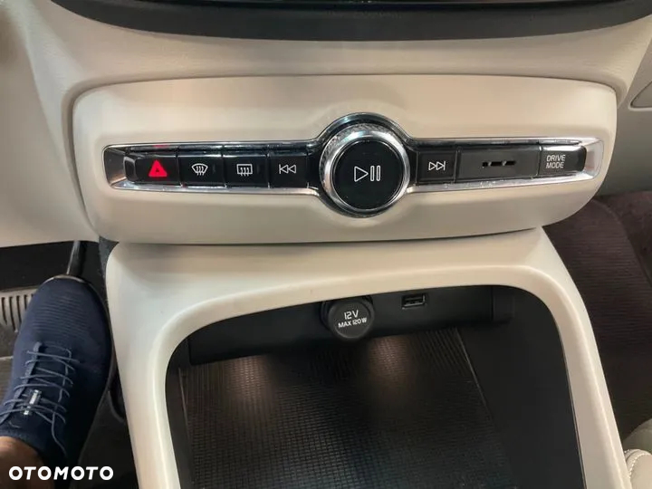 Volvo XC 40 T3 Geartronic Inscription - 15