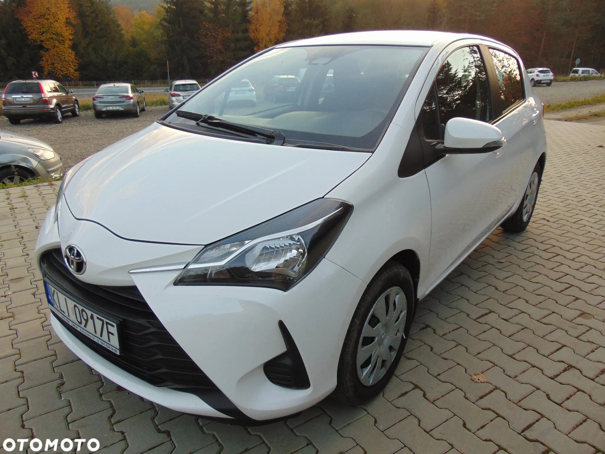 Toyota Yaris 1.5 Premium - 2
