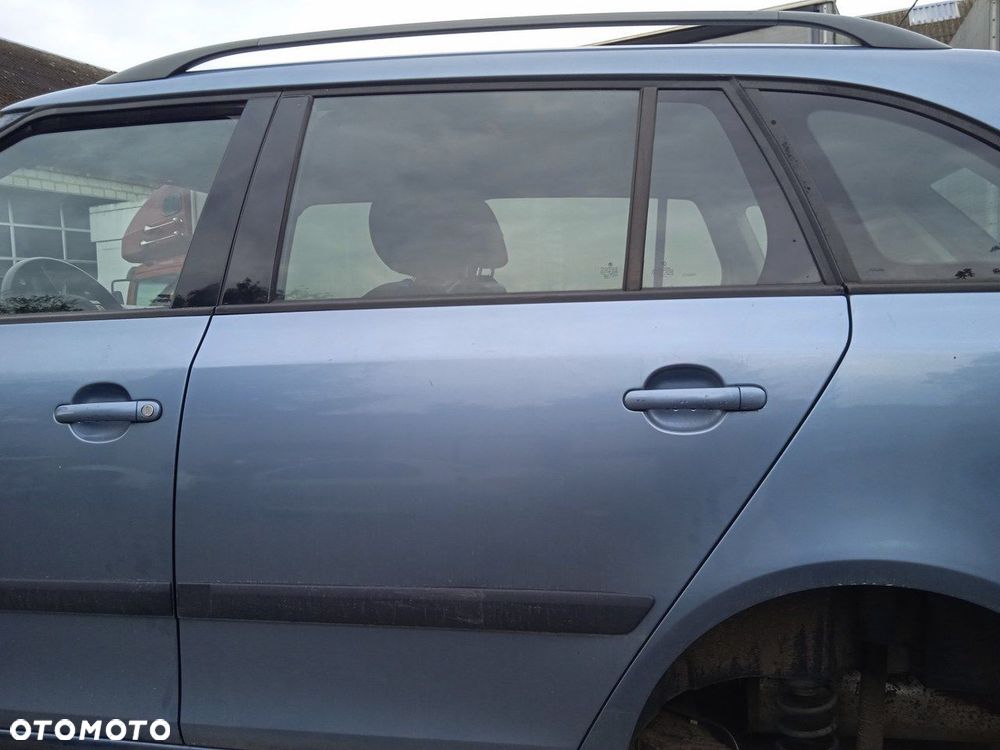 Drzwi Lewe Prawe Przednie Tylne Skoda Fabia II Kombi 9154 - 3