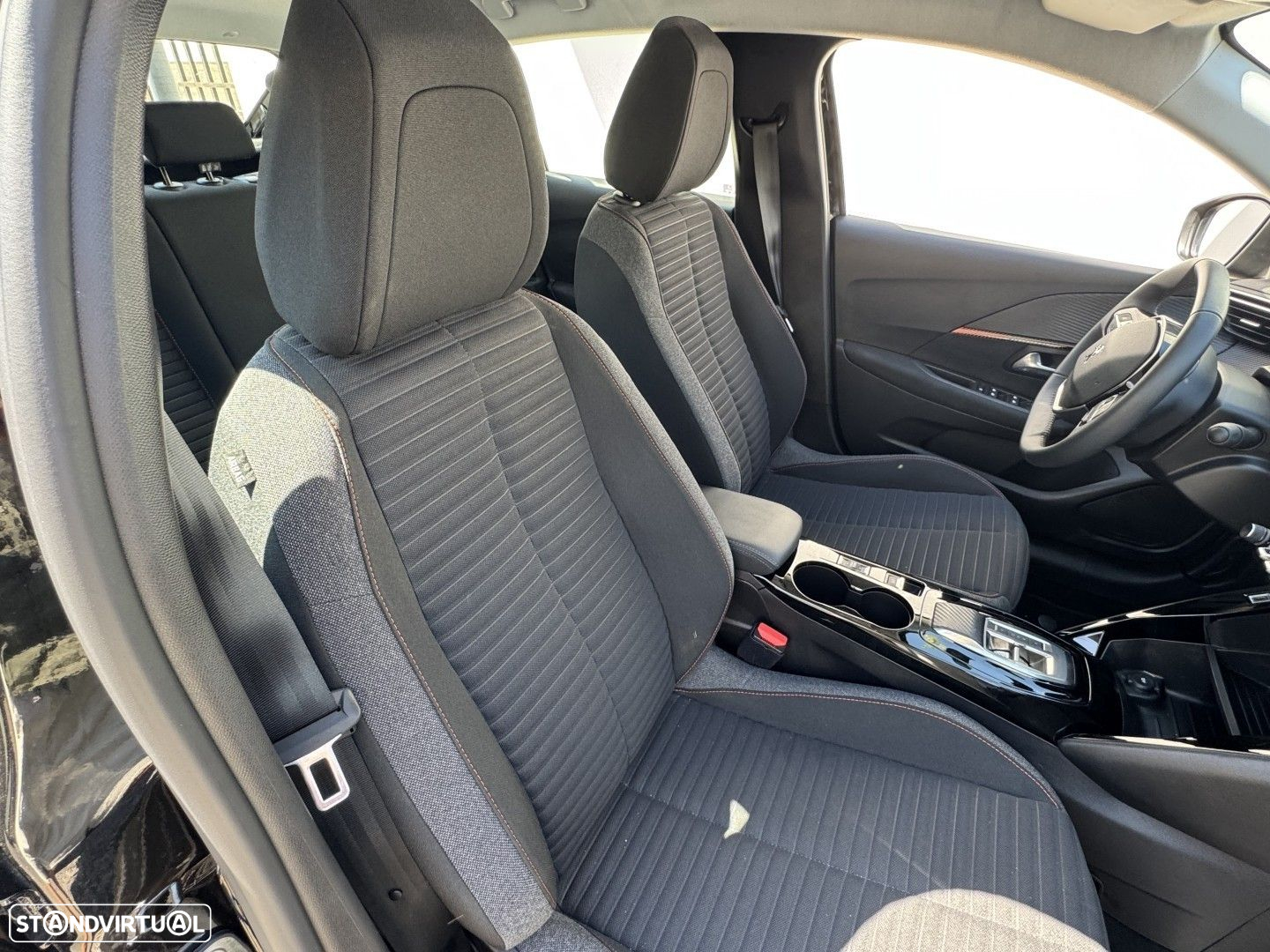 Peugeot e-208 50 kWh Allure - 9
