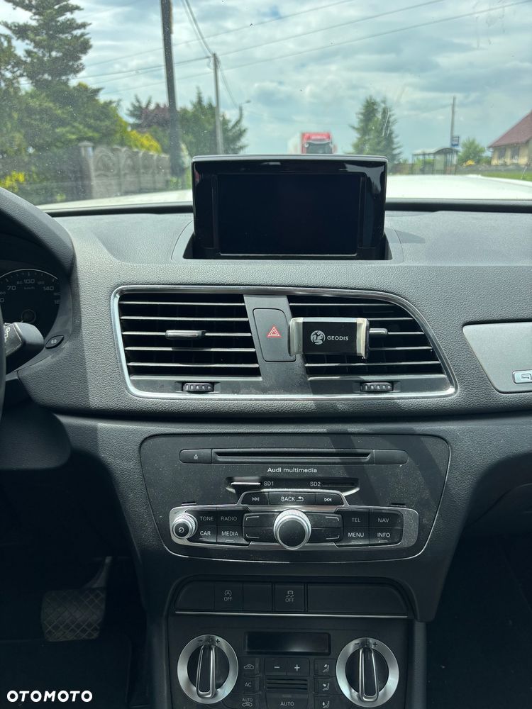 Audi Q3 2.0 TDI Quattro S tronic - 12