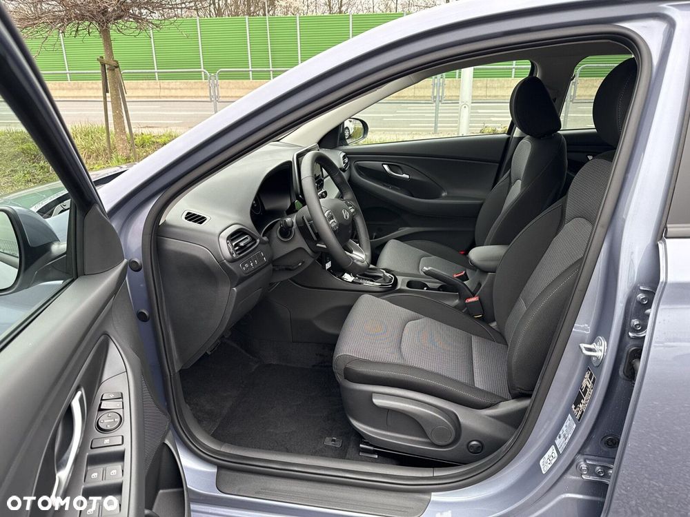 Hyundai i30 1.6 T-GDI Modern DCT - 10