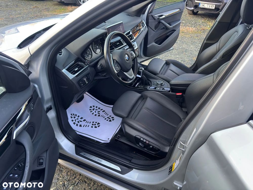 BMW X1 xDrive25i xLine - 18