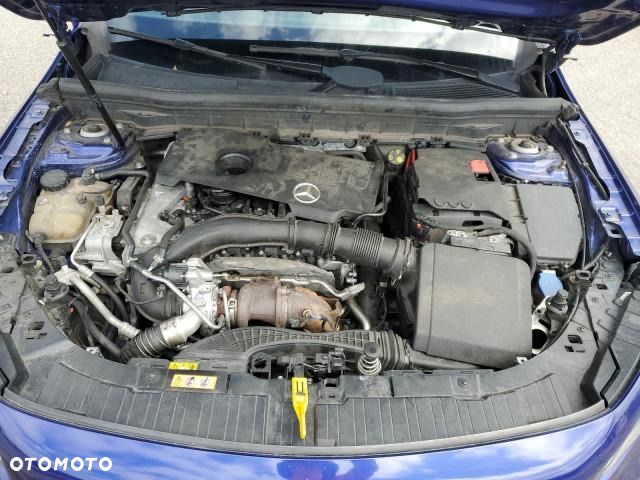 Mercedes-Benz GLB 250 4-Matic Progressive 8G-DCT - 5