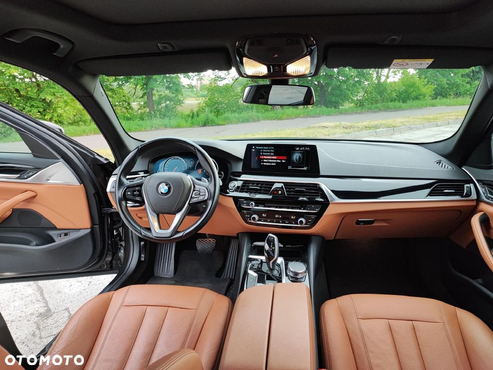 BMW Seria 5 520d - 8