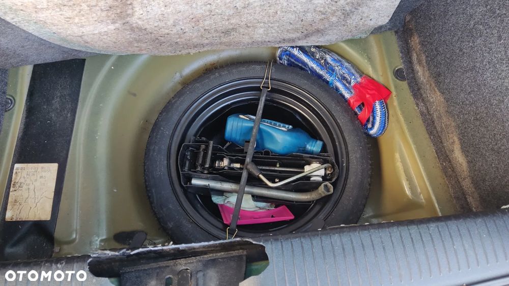 Volkswagen Polo - 13