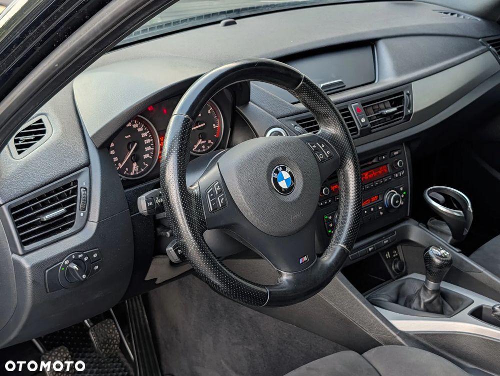 BMW X1 xDrive20d Sport Line - 5