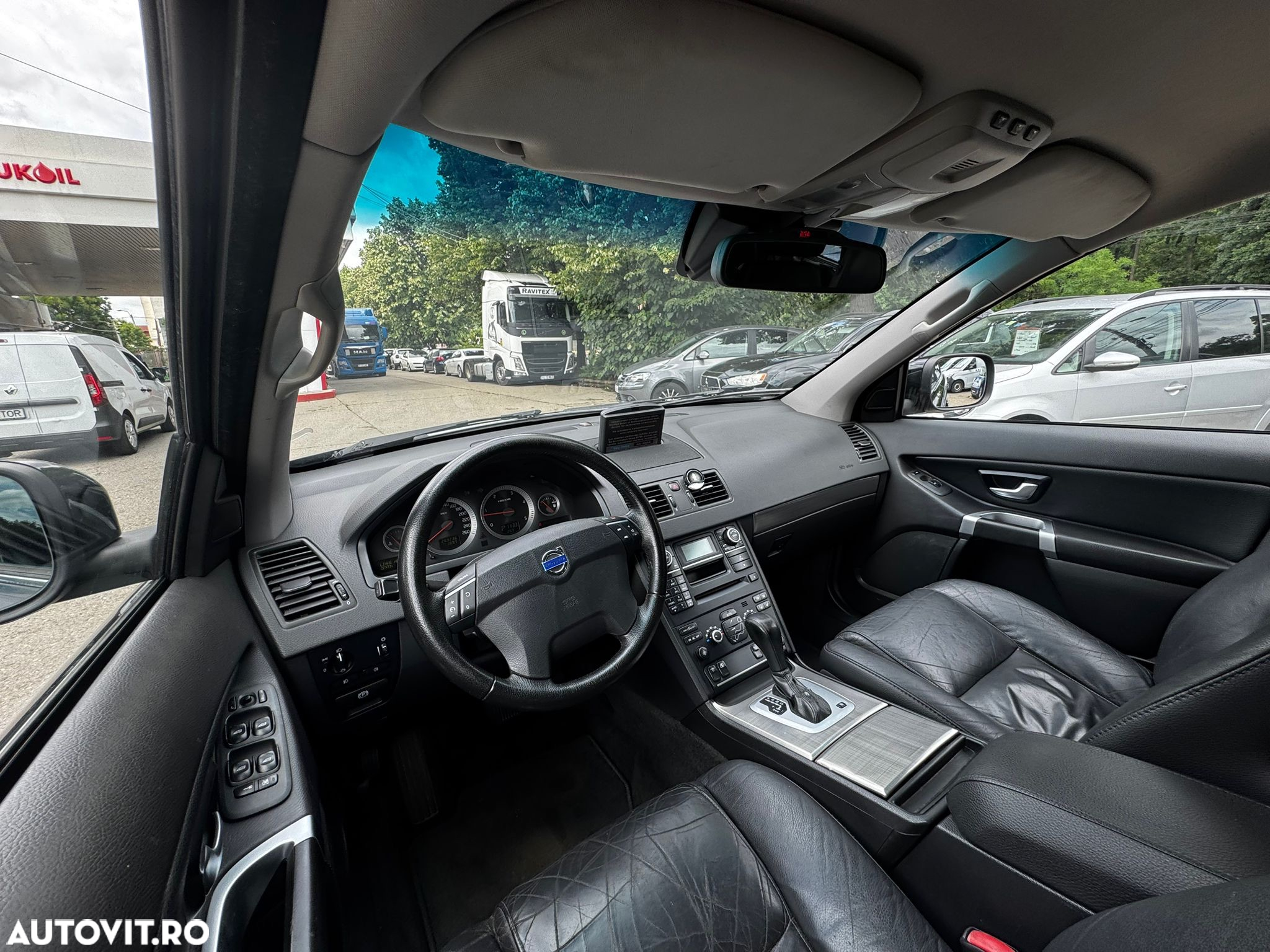 Volvo XC 90 D4 Geartonic Edition Pro - 9