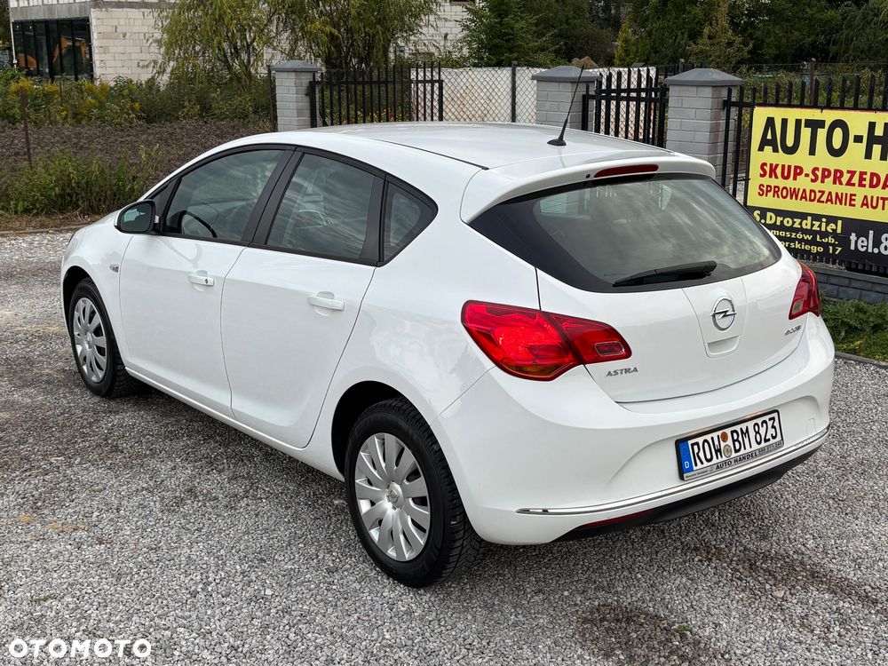 Opel Astra - 17