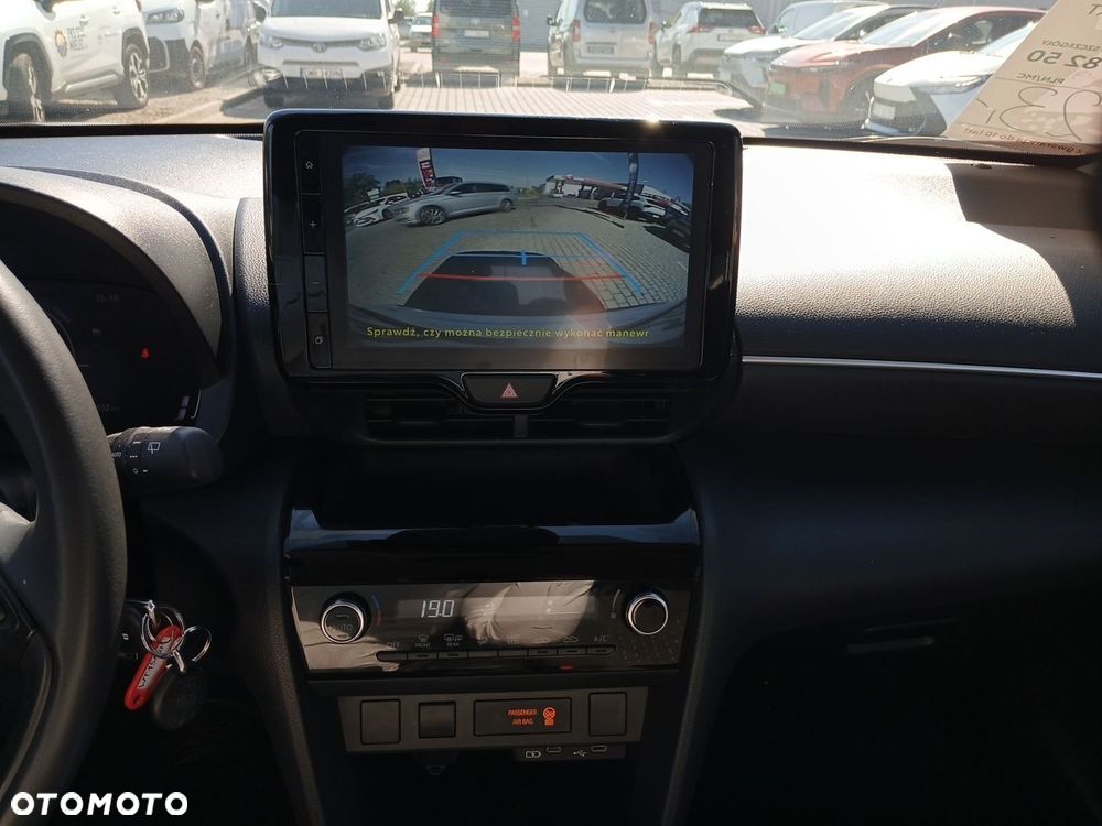 Toyota Yaris Cross Hybrid 1.5 Comfort - 19