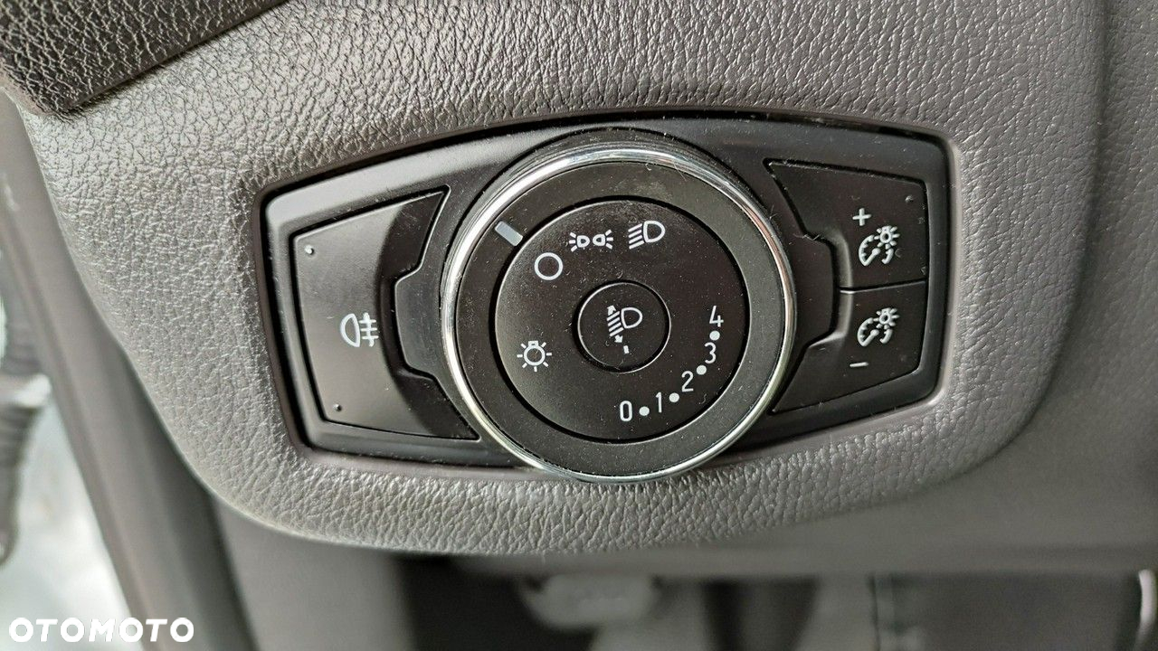 Ford Transit Connect - 31