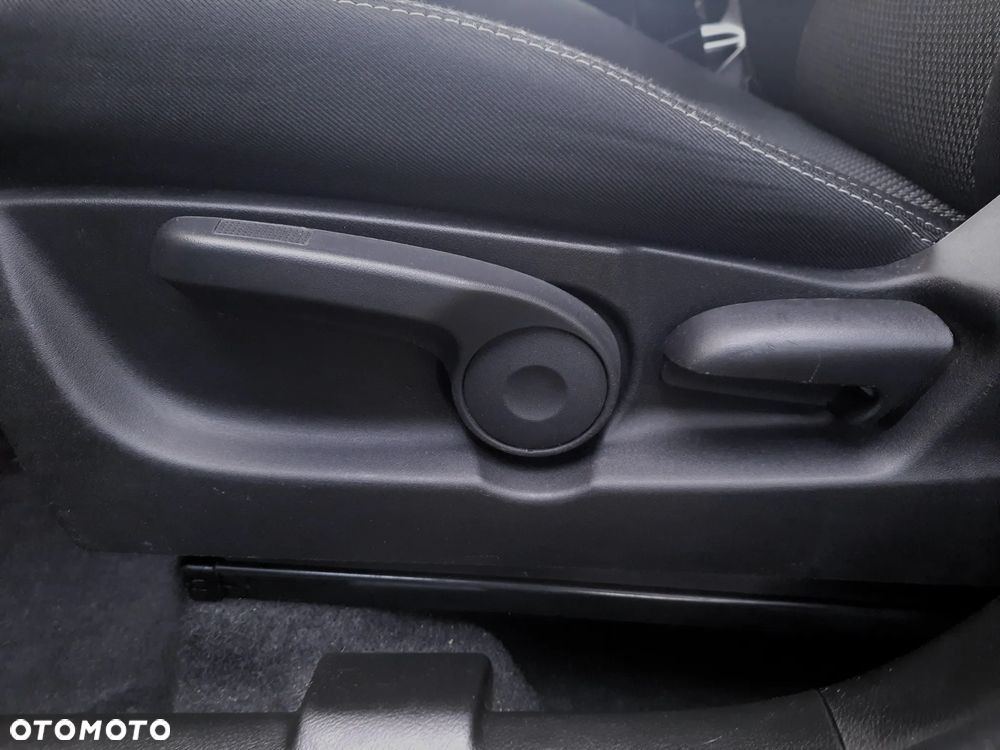 Suzuki SX4 S-Cross - 23