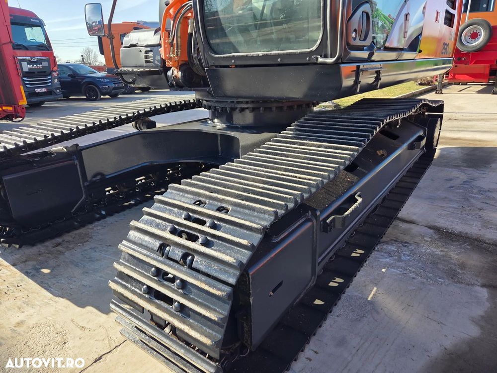 Hitachi ZX290LCN, 30 tone, 2014, 9.152h, latime 2,99m, 3 brate excavare, inst picon, inst rotire, gresare automata, Cupla rapida hidr, cupa 1,8mc, senile 80% ok, ad sapare 7m, bolt diam 90mm, 3 pompe hidr HITACHI, STARE BUNA-PROMOTIE 66.900 EUR+Tva - 18