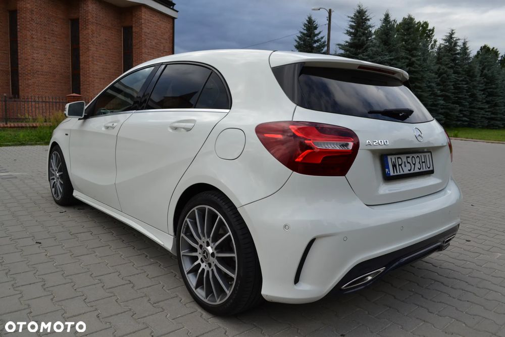 Mercedes-Benz Klasa A 200 AMG Line - 11