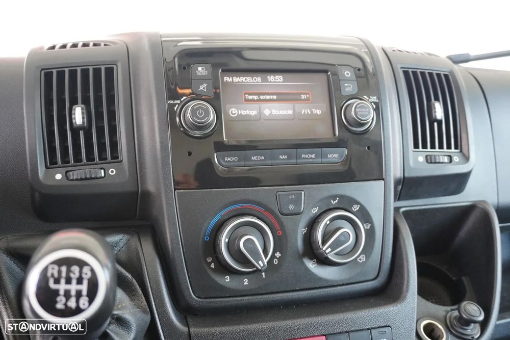 Peugeot Boxer HDi L2H2 S&S Active - 13