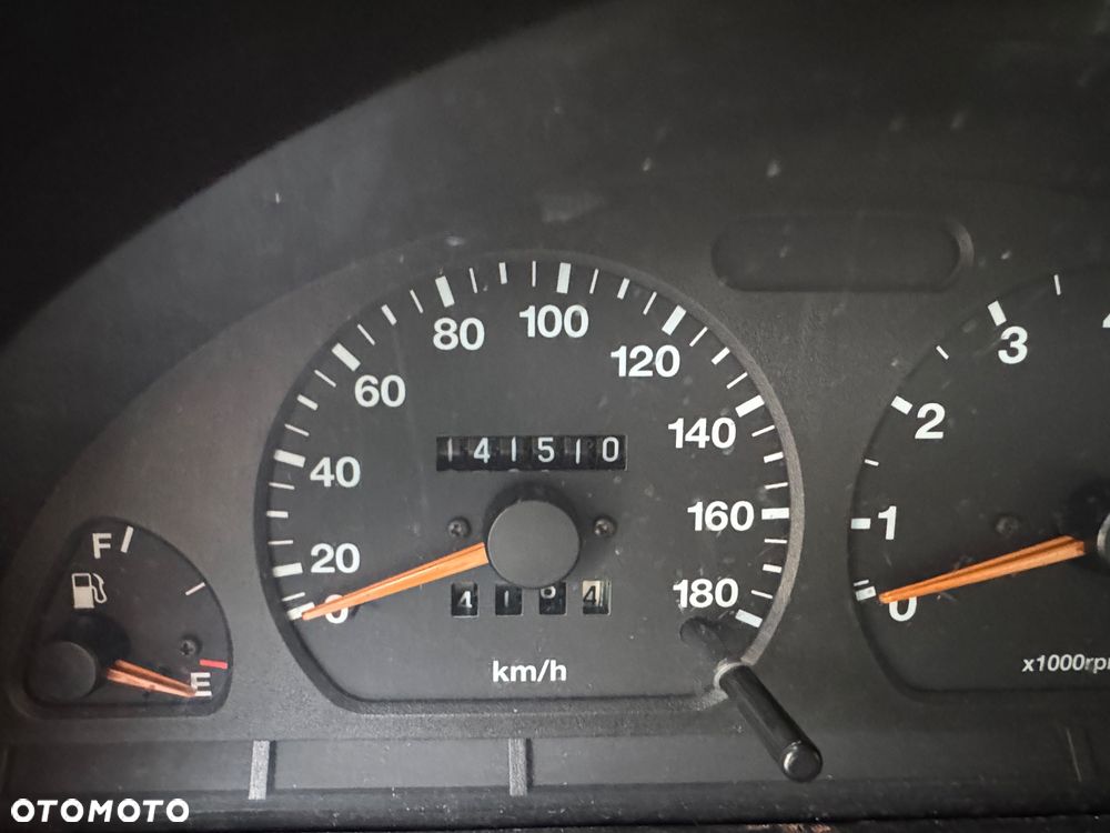 Suzuki Vitara 1.6 JLX Metal Top - 10