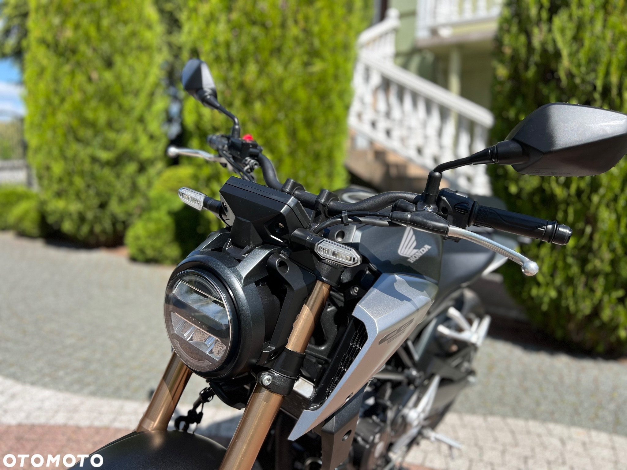 Honda CB - 27