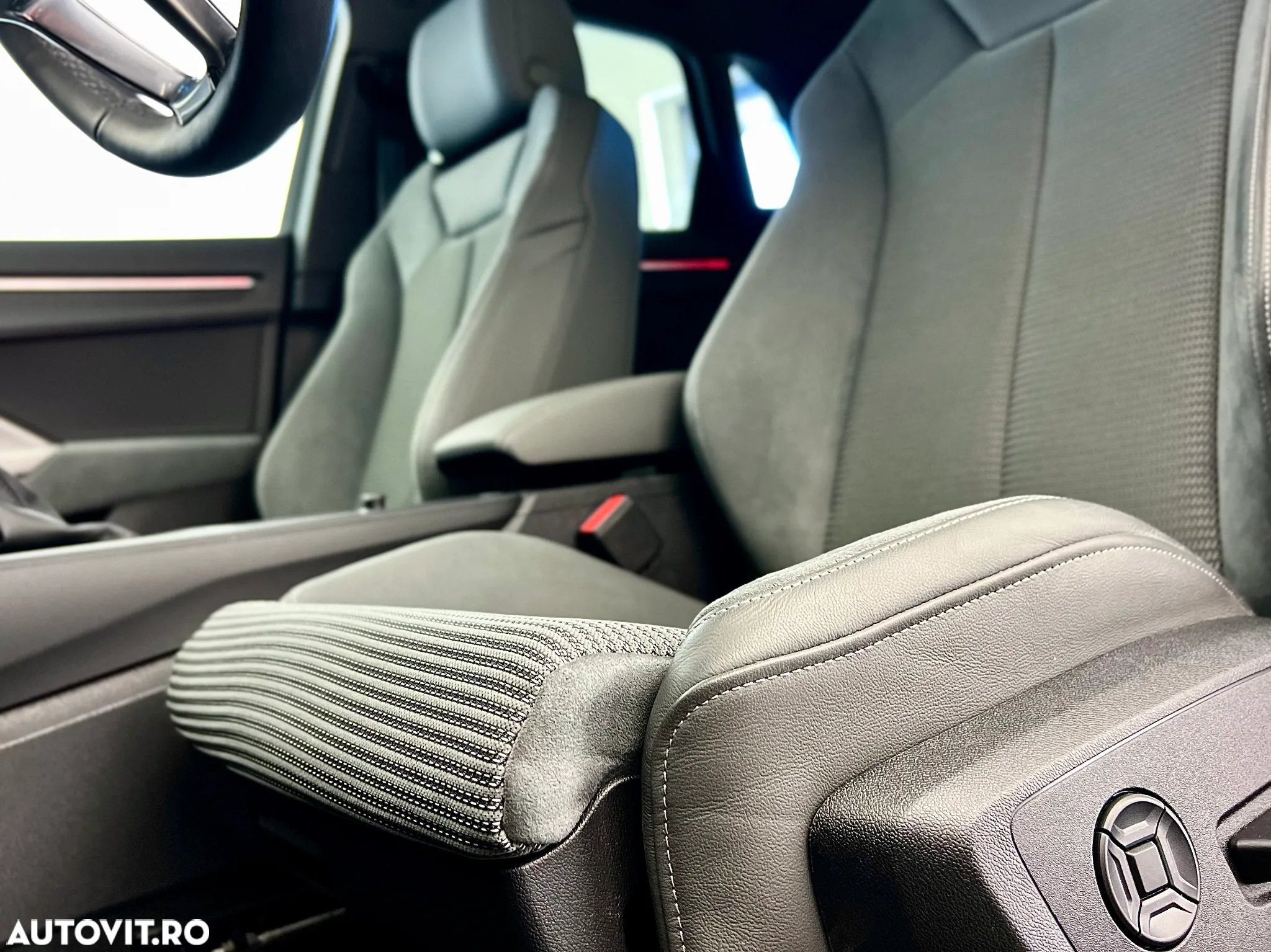 Audi Q3 2.0 35 TDI S tronic Advanced - 17