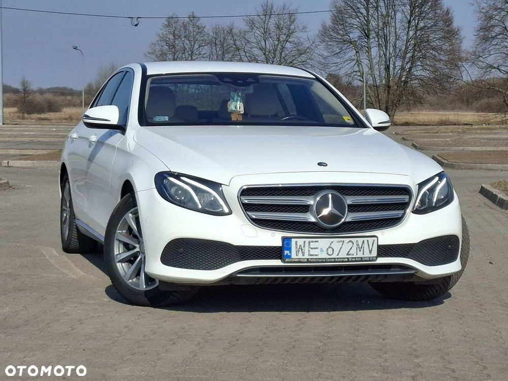 Mercedes-Benz Klasa E 220 d Business Edition 9G-TRONIC - 30