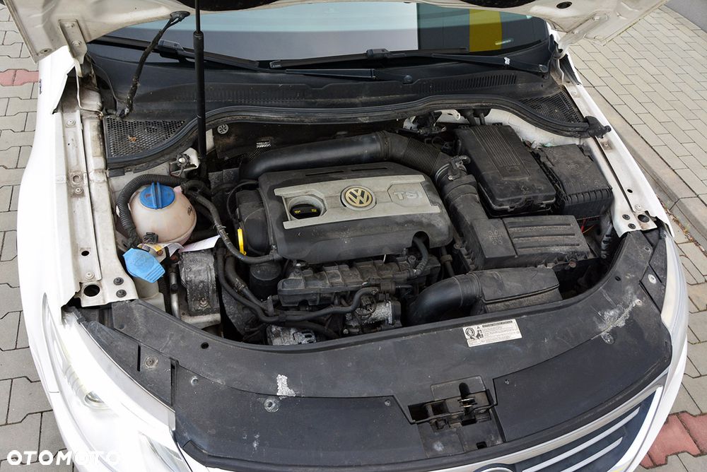 Volkswagen Passat CC 1.8 TSI Exclusive - 31