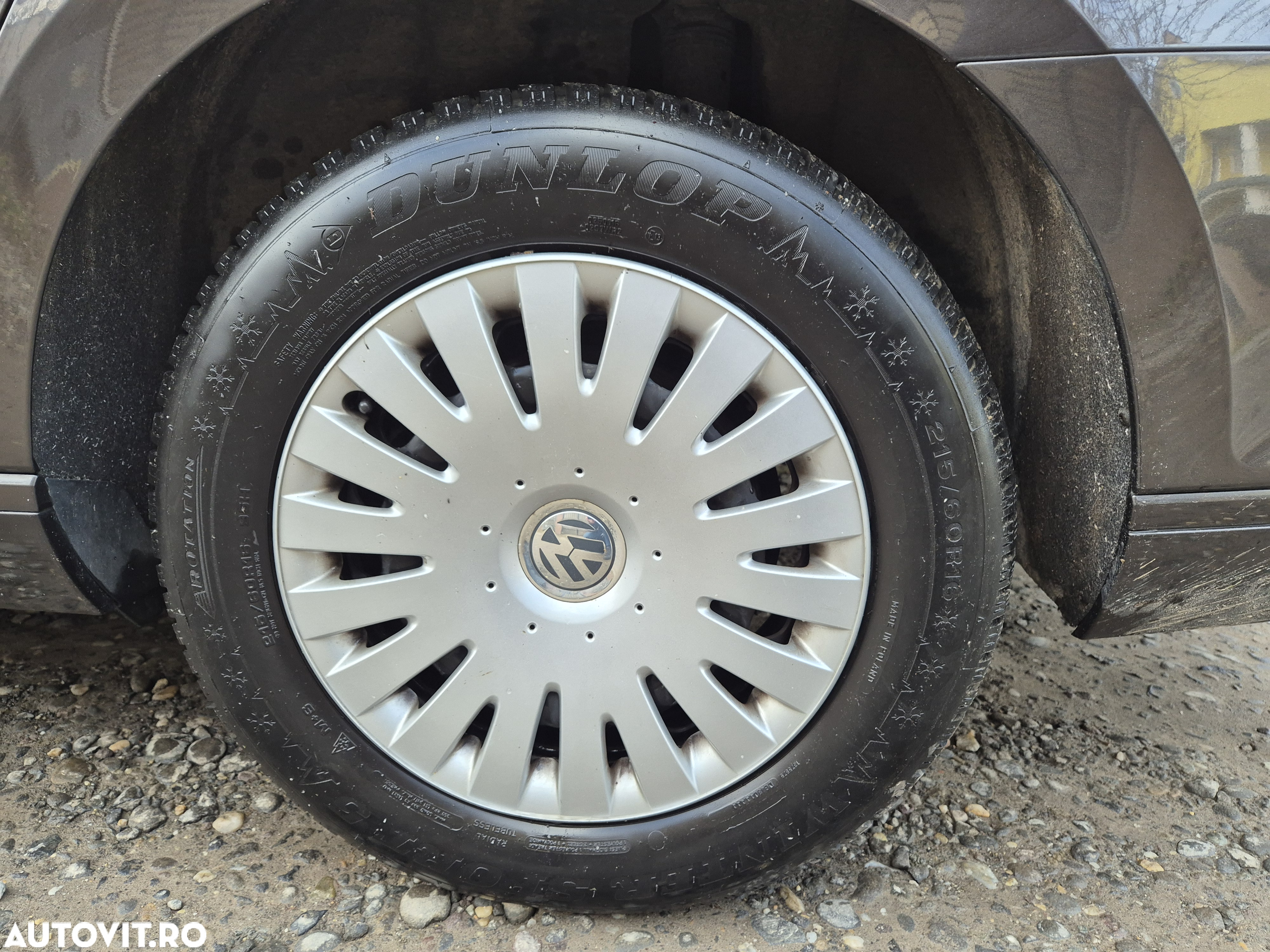 Volkswagen Passat Variant 2.0 TDI DSG Comfortline - 5