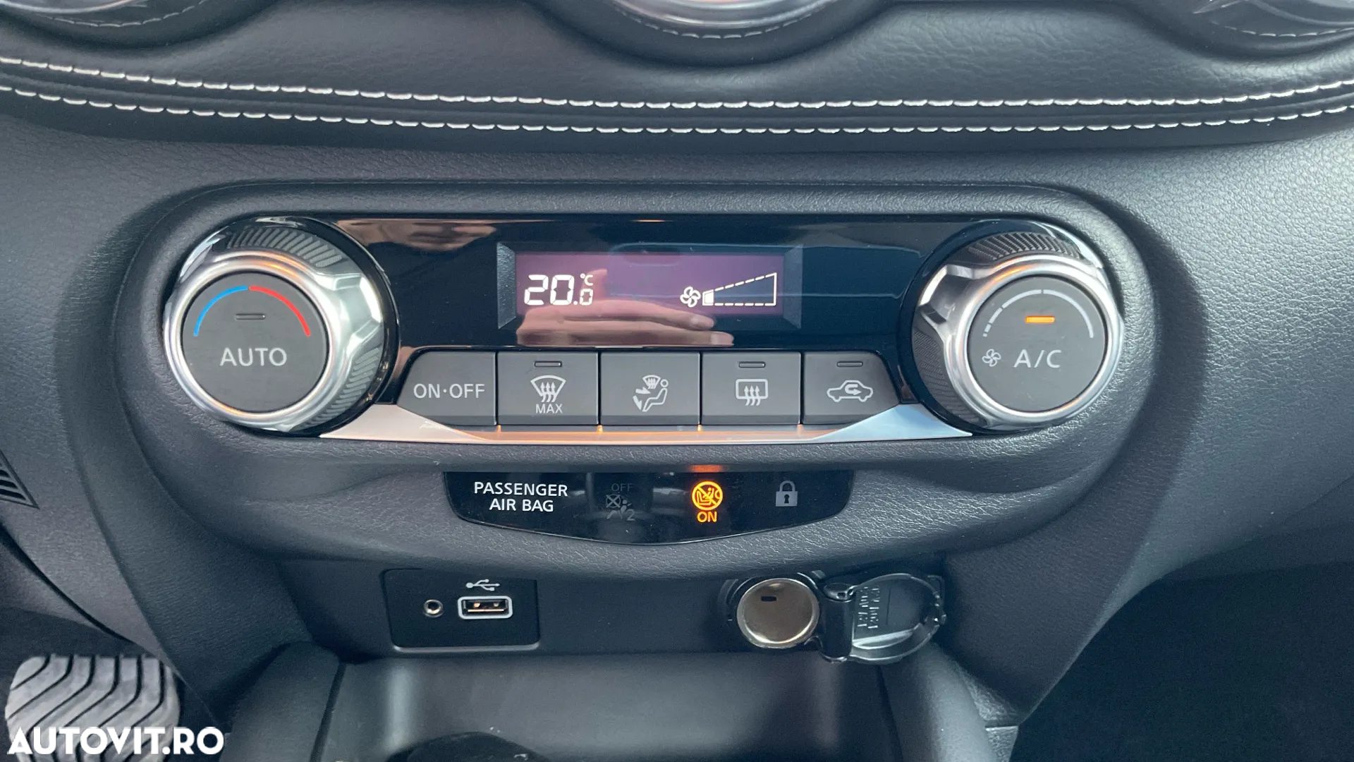 Nissan Juke DIG-T DCT N-Connecta - 8