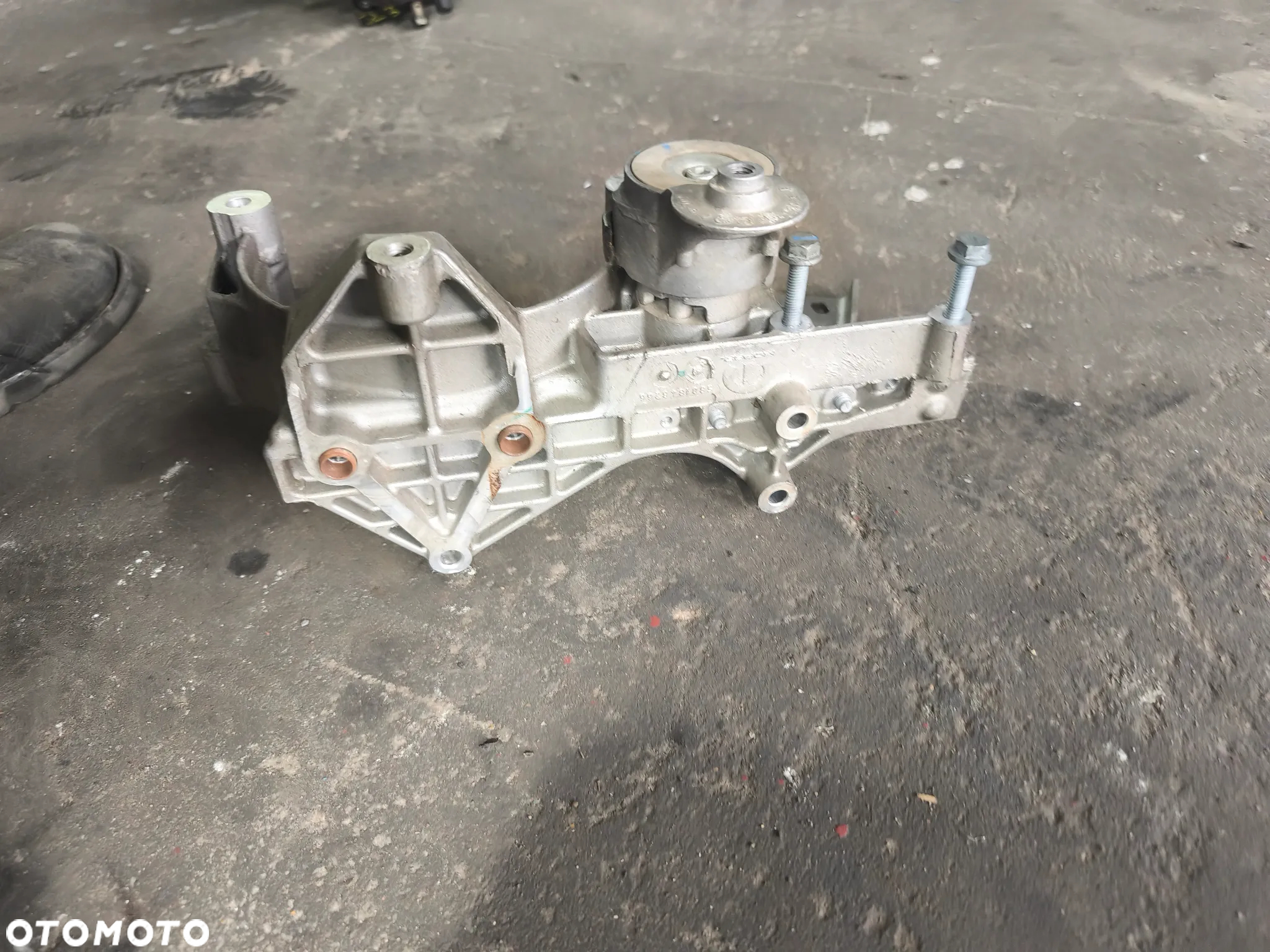 Mocowanie alternatora 5801848266 Fiat Ducato III 2.3 e6 - 3