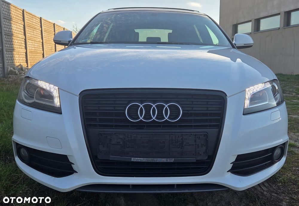 Audi A3 Sportback 2.0 TDI DPF S line Sportpaket (plus) - 4