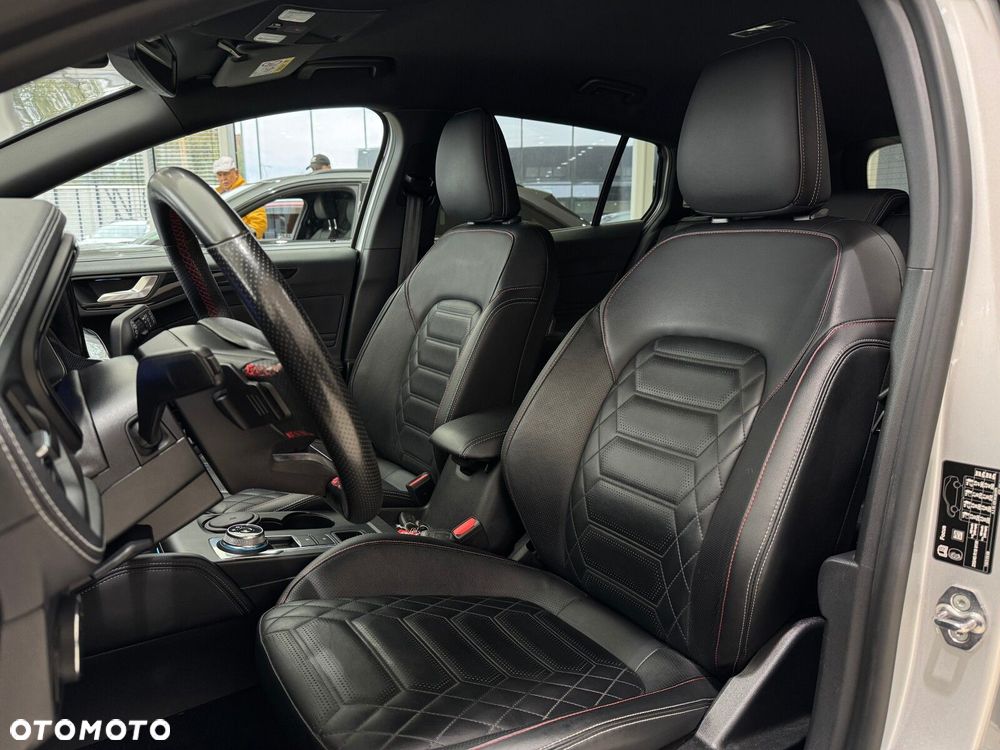 Ford Focus - 10