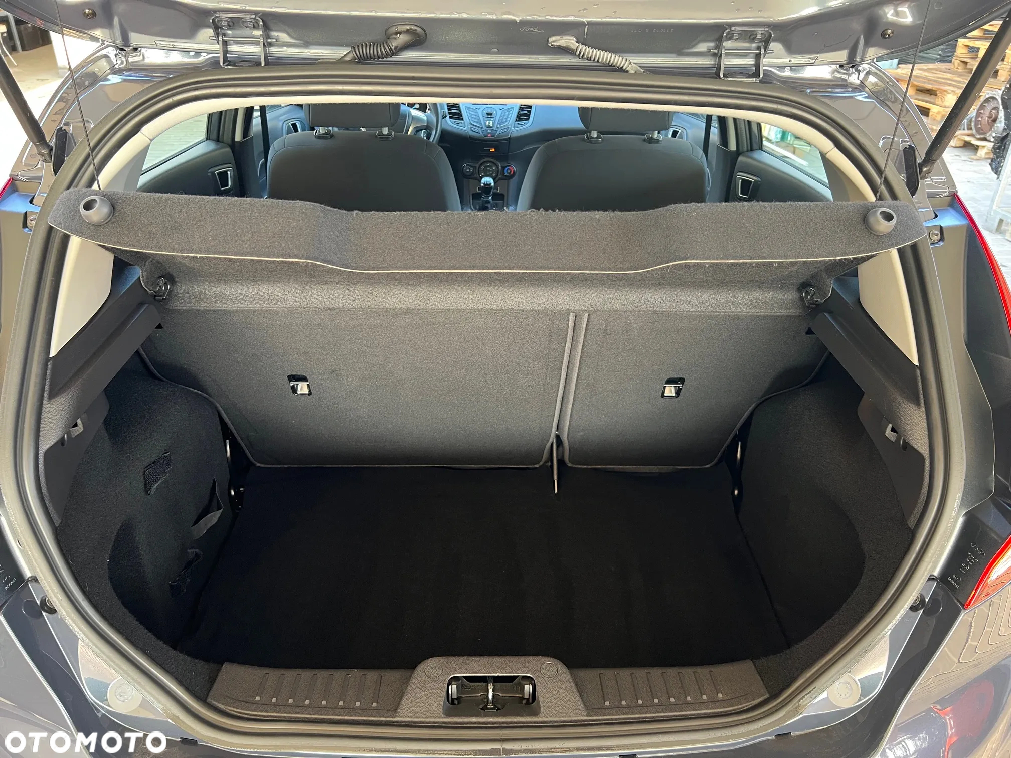 Ford Fiesta 1.25 Ambiente EU5 - 12