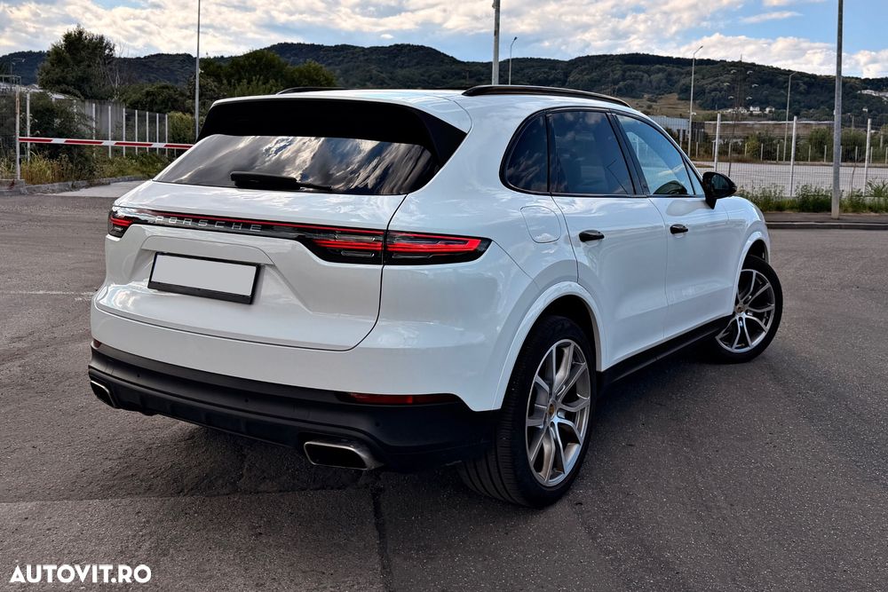 Porsche Cayenne Tiptronic S - 3