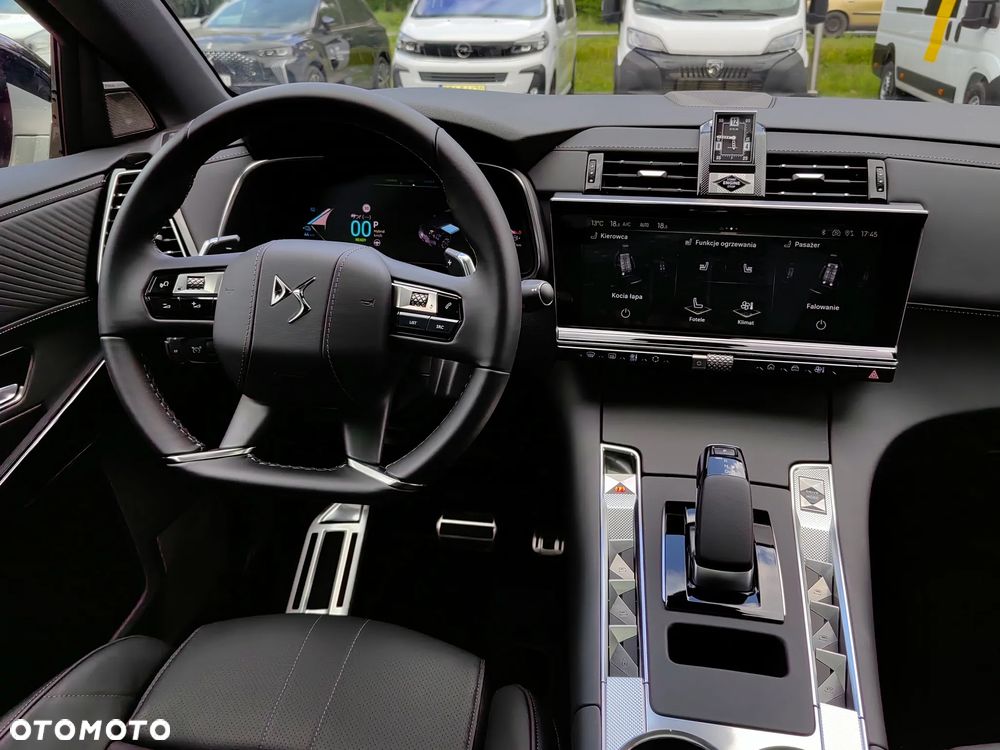 DS Automobiles DS 7 Crossback - 17